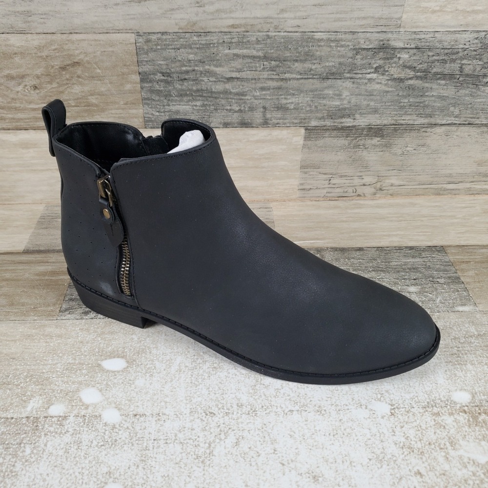 Journee Collection Ellis Womens Booties Sz 9.5 M Black Leather Side Zipper Ankle